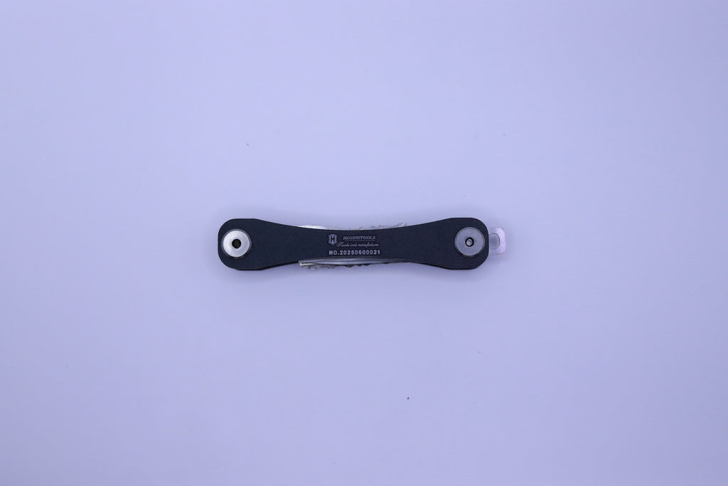 Multifunctional folding key