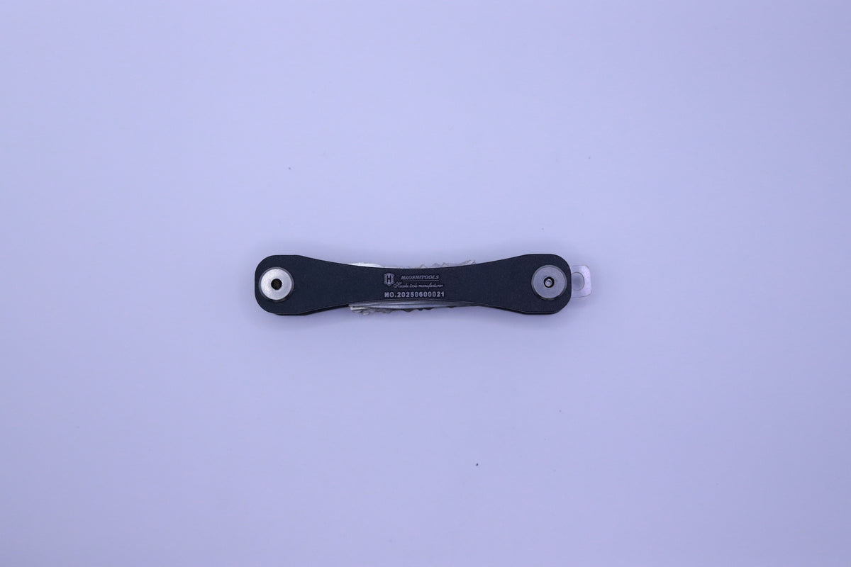 Multifunctional folding key